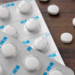 コロナ禍はワクチン接種から治療薬へ　流れの変化に期待